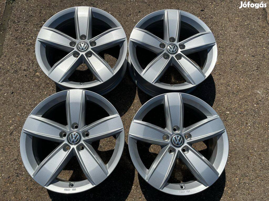 4db gyári 17" VW [Corvara] alufelni. ("2612")